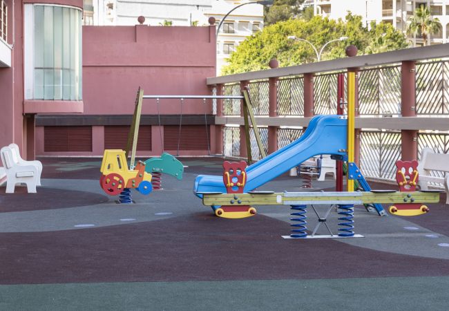 Ferienwohnung in Cullera - FERROBUS 1, BQ-1, ESC-1,18º-45 + PK 18 (Duplex) Ferienwohnung in Cullera - FERROBUS 1, BQ-1, ESC-1,18º-45 + PK 18 (Duplex)