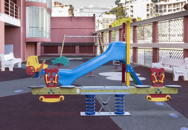 Ferienwohnung in Cullera - FERROBUS 1, BQ-1, ESC-1,18º-45 + PK 18 (Duplex) Ferienwohnung in Cullera - FERROBUS 1, BQ-1, ESC-1,18º-45 + PK 18 (Duplex)