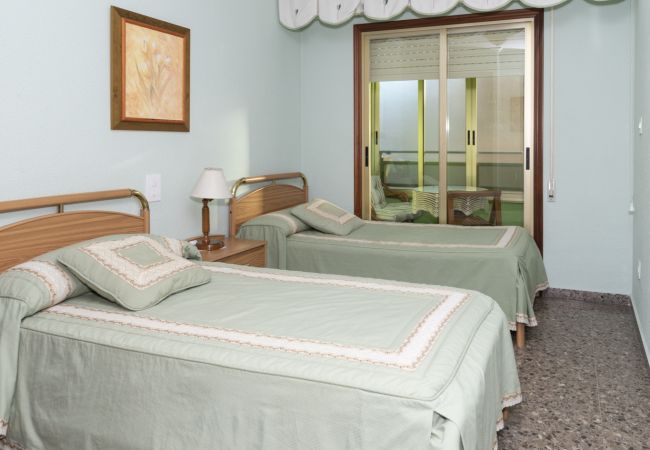 Ferienwohnung in Cullera - MARIVENT-A, 10º-30 + PK 32 Ferienwohnung in Cullera - MARIVENT-A, 10º-30 + PK 32