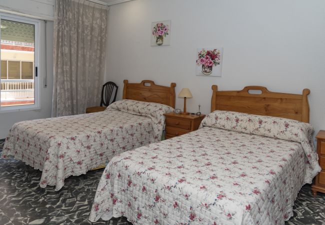 Apartment in Cullera - BELGICA, ESC-2, 4º-8 Apartment in Cullera - BELGICA, ESC-2, 4º-8