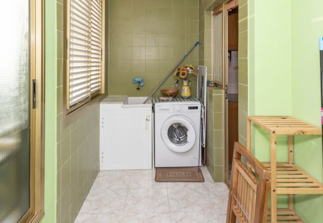 Апартаменты на Cullera - MARIVENT-A, 10º-30 + PK 32 Апартаменты на Cullera - MARIVENT-A, 10º-30 + PK 32