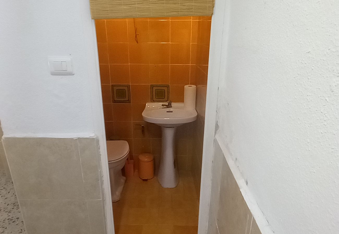 Гараж на Кульера / Cullera - CABINA MAR Y MONTAÑA LOCAL 13 Гараж на Кульера / Cullera - CABINA MAR Y MONTAÑA LOCAL 13