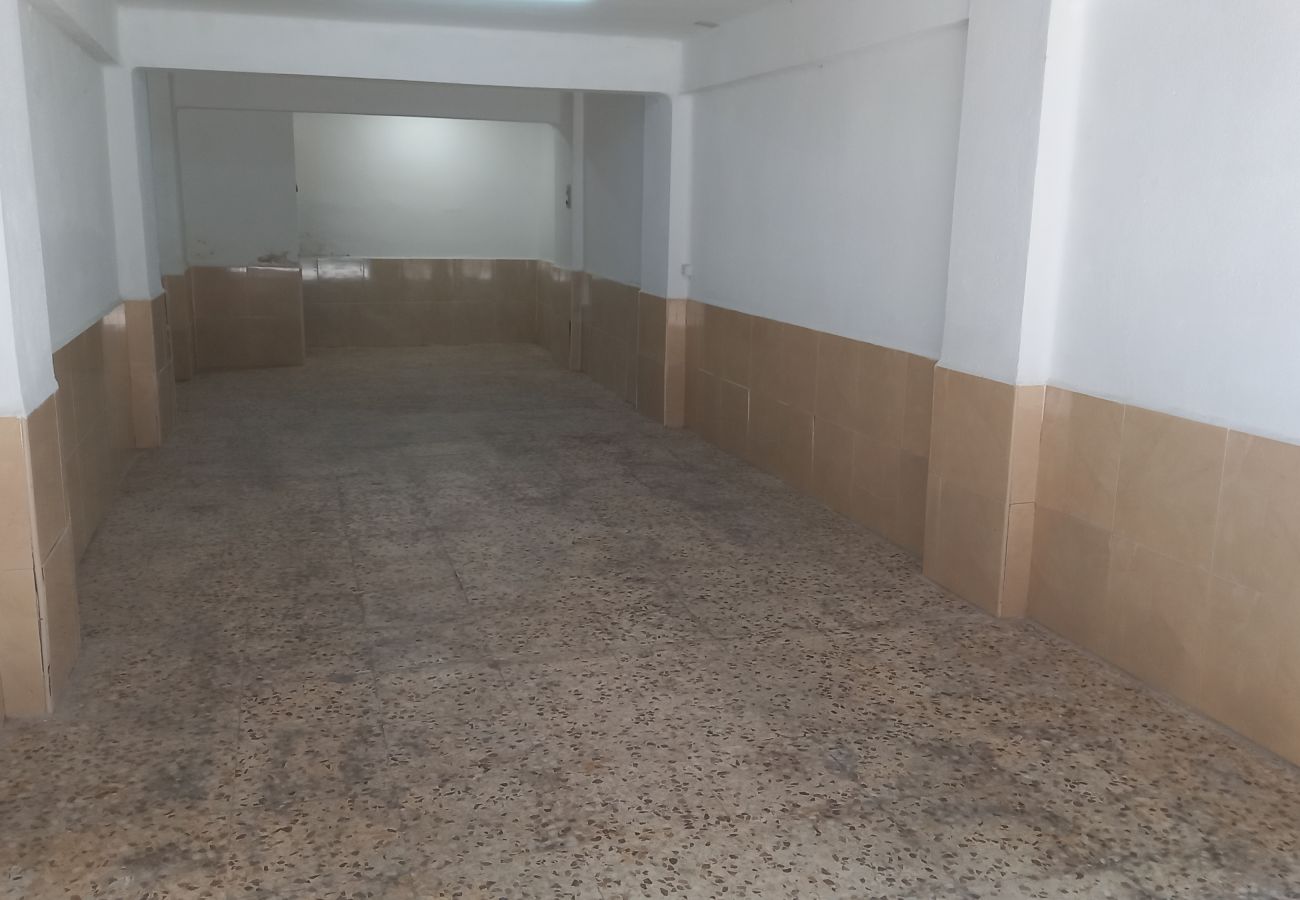 Гараж на Кульера / Cullera - CABINA MAR Y MONTAÑA LOCAL 13 Гараж на Кульера / Cullera - CABINA MAR Y MONTAÑA LOCAL 13